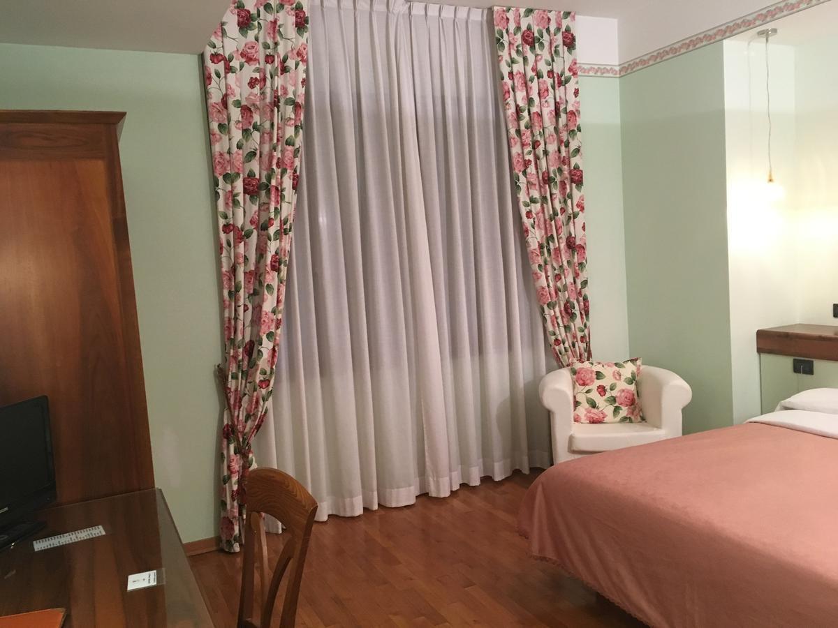 Hotel Alla Busa Noventa Vicentina المظهر الخارجي الصورة
